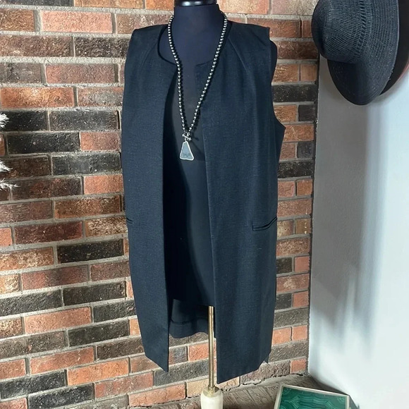 Cabi Drafting‎ Sleeveless Open Front Vest #3178 Dark Gray - Picture 1 of 10